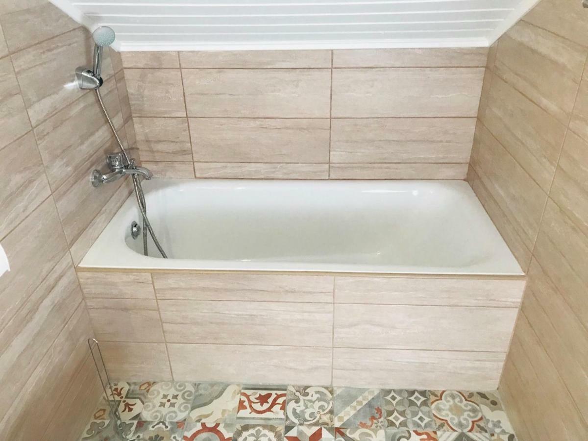 Vadszolo Apartmanhaz Gyomaendrőd Exteriér fotografie